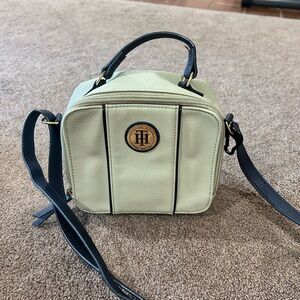 Tommy Hilfiger Green and Black Crossbody Bag with Structured Design